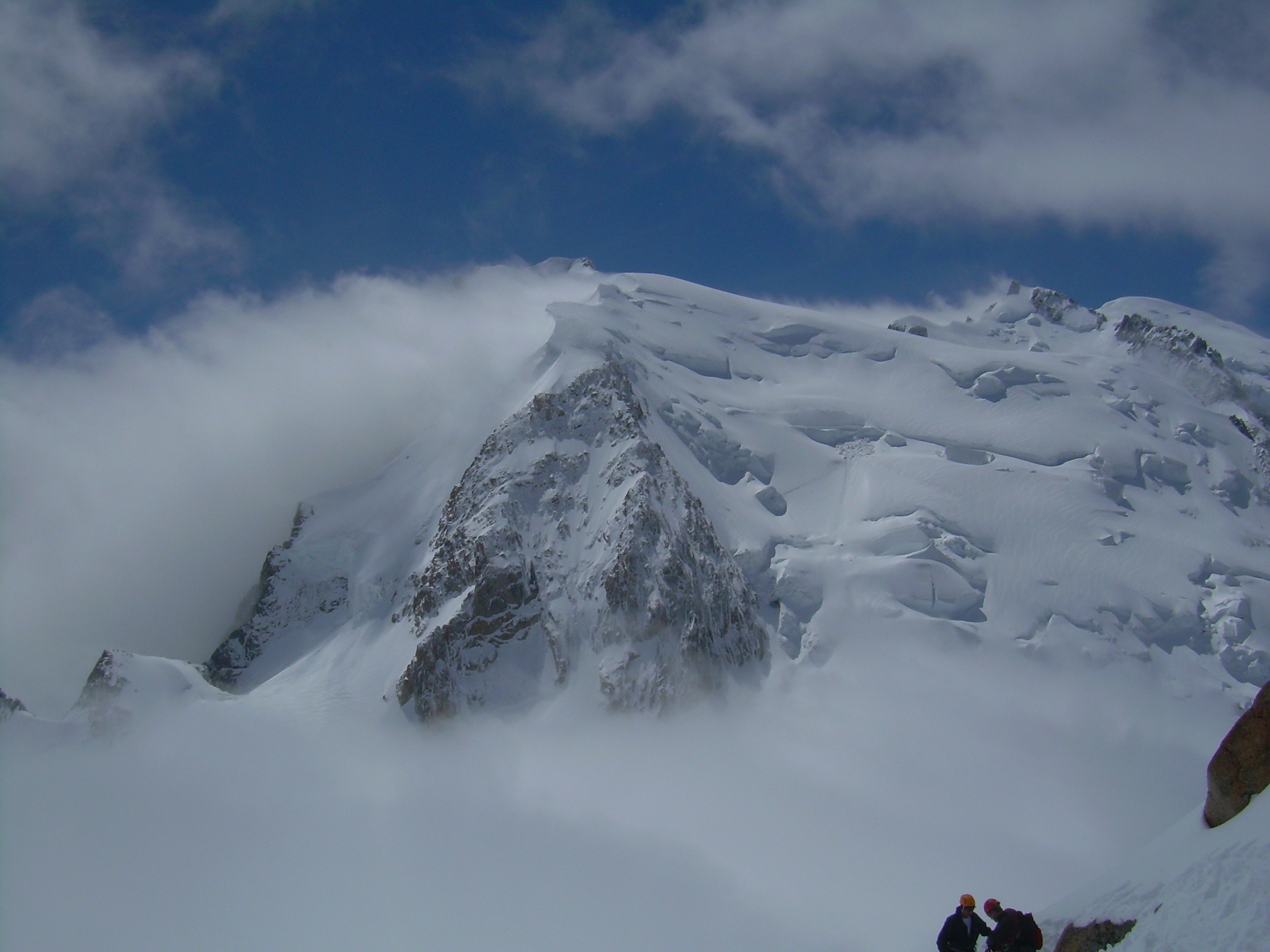 Mont Blanc du Tacul clearing.JPG